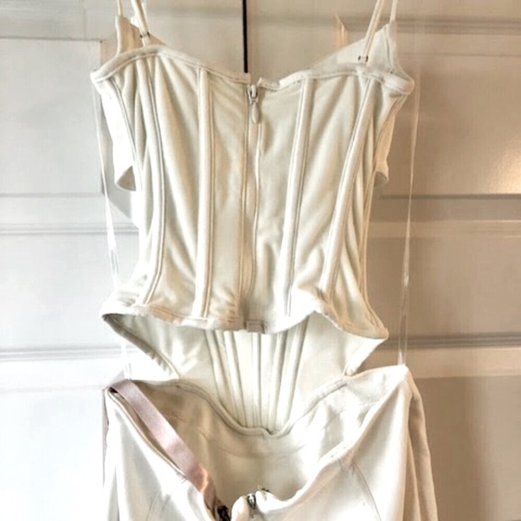 NWT HOUSE OF CB Paloma Ivory Corset Sleeveless Mermaid Gown XS MSRP $285 - Picture 11 of 13